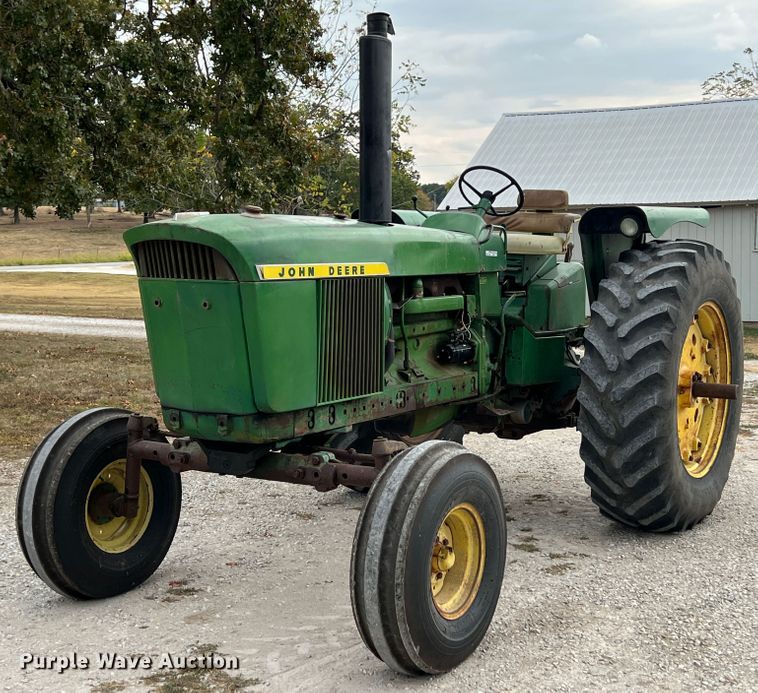 image for item HX9984 1972 John Deere 4320  tractor