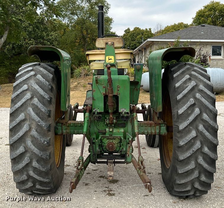 image for item HX9984 1972 John Deere 4320  tractor