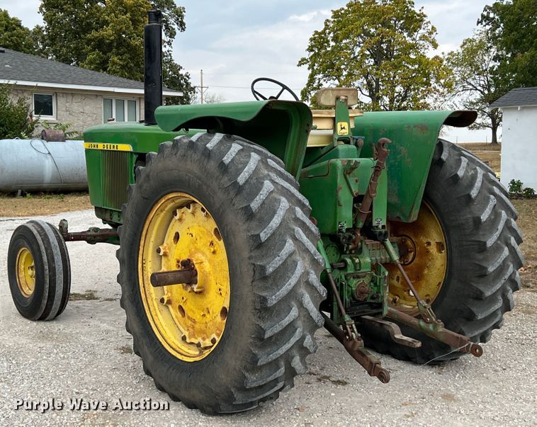 image for item HX9984 1972 John Deere 4320  tractor
