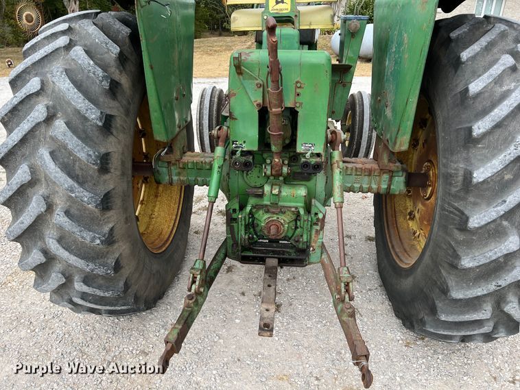 image for item HX9984 1972 John Deere 4320  tractor