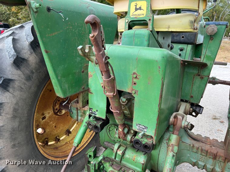 image for item HX9984 1972 John Deere 4320  tractor