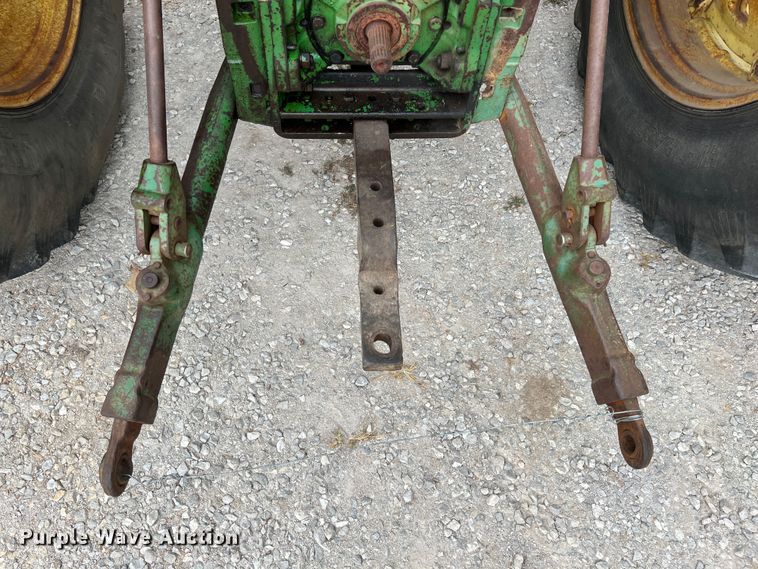 image for item HX9984 1972 John Deere 4320  tractor