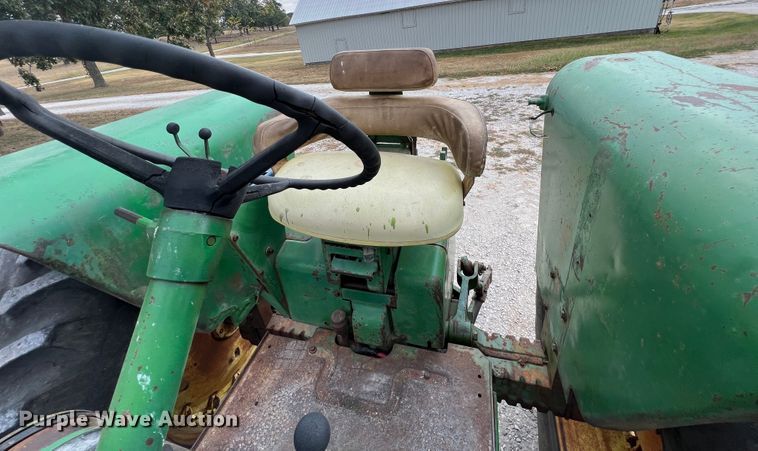 image for item HX9984 1972 John Deere 4320  tractor