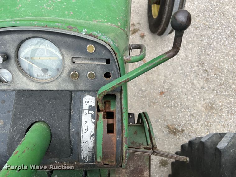 image for item HX9984 1972 John Deere 4320  tractor