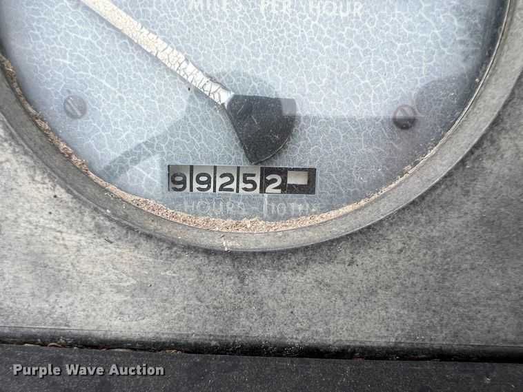 image for item HX9984 1972 John Deere 4320  tractor