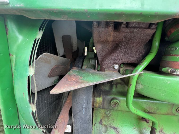 image for item HX9984 1972 John Deere 4320  tractor