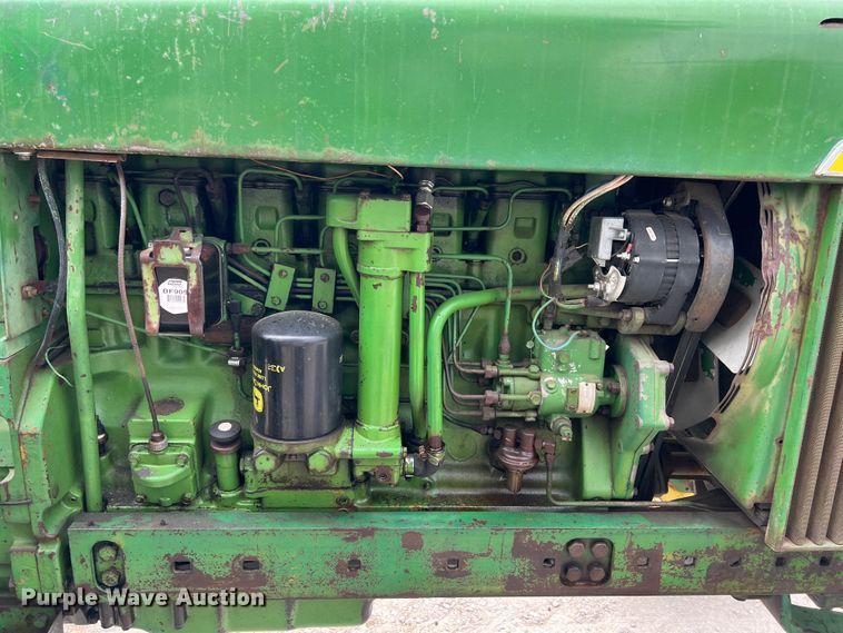 image for item HX9984 1972 John Deere 4320  tractor