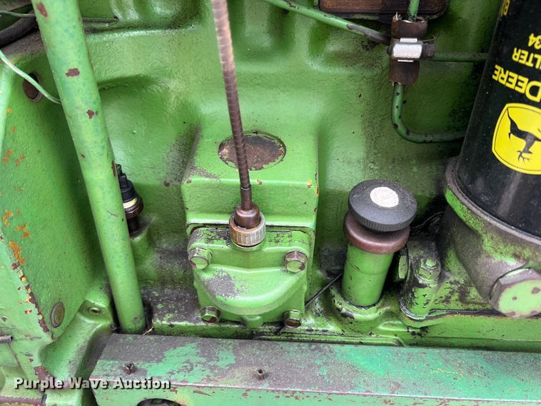 image for item HX9984 1972 John Deere 4320  tractor