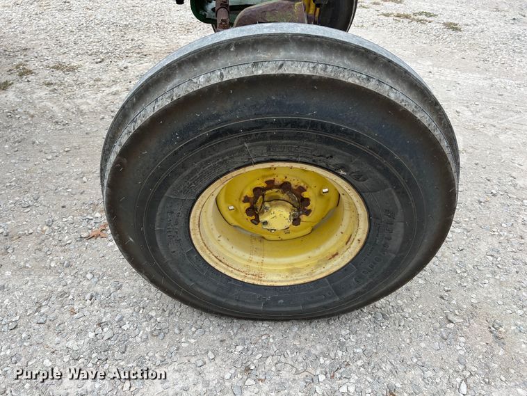 image for item HX9984 1972 John Deere 4320  tractor