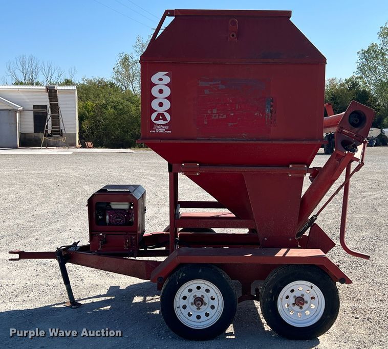 image for item IA9233 Feed Train 600A  feed mixer