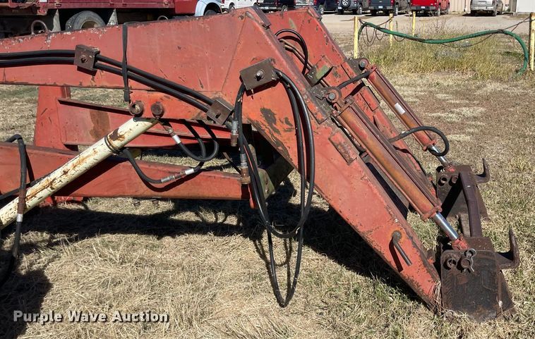 image for item JD9218 Soo 665  loader