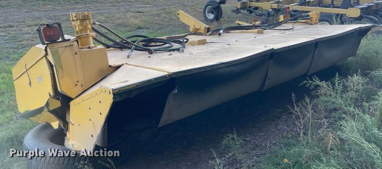 image for item JD9223 New Holland 750HD  windrower disc head