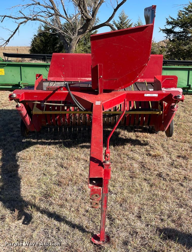 image for item JD9265 New Holland 166  windrow turner