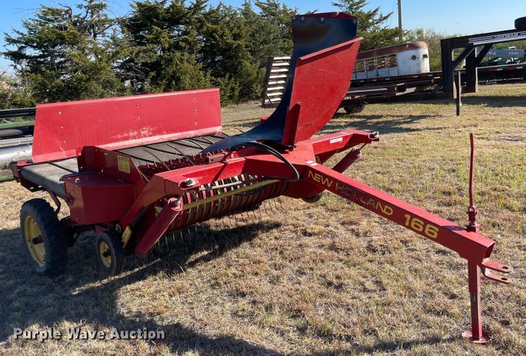 image for item JD9265 New Holland 166  windrow turner