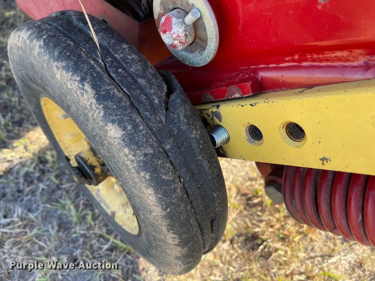 image for item JD9265 New Holland 166  windrow turner