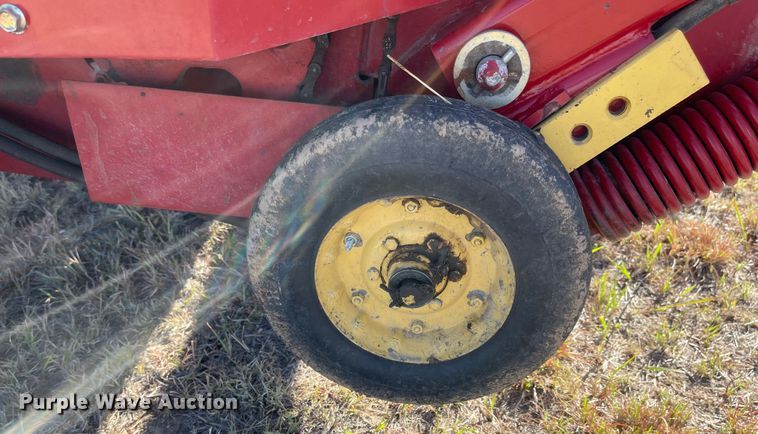 image for item JD9265 New Holland 166  windrow turner