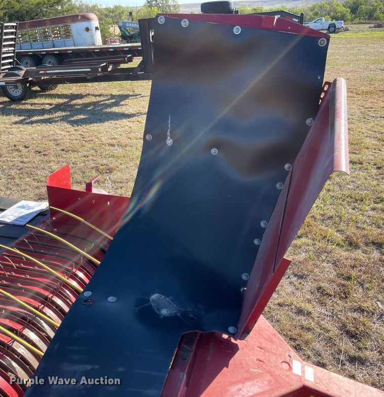 image for item JD9265 New Holland 166  windrow turner