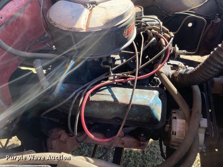 image for item JD9341 1966 Ford 350  grain truck