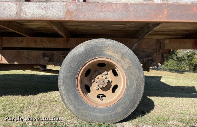 image for item JD9341 1966 Ford 350  grain truck