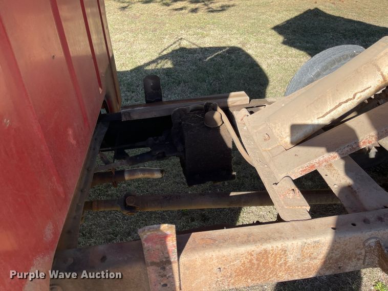 image for item JD9341 1966 Ford 350  grain truck