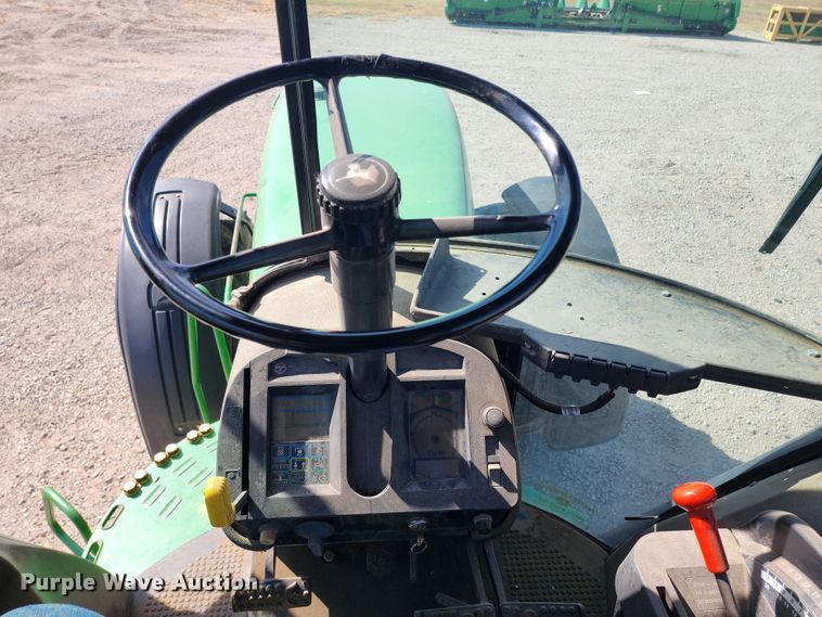 image for item KC9403 1993 John Deere 4960  MFWD tractor