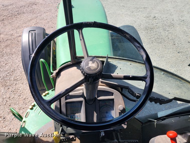 image for item KC9403 1993 John Deere 4960  MFWD tractor