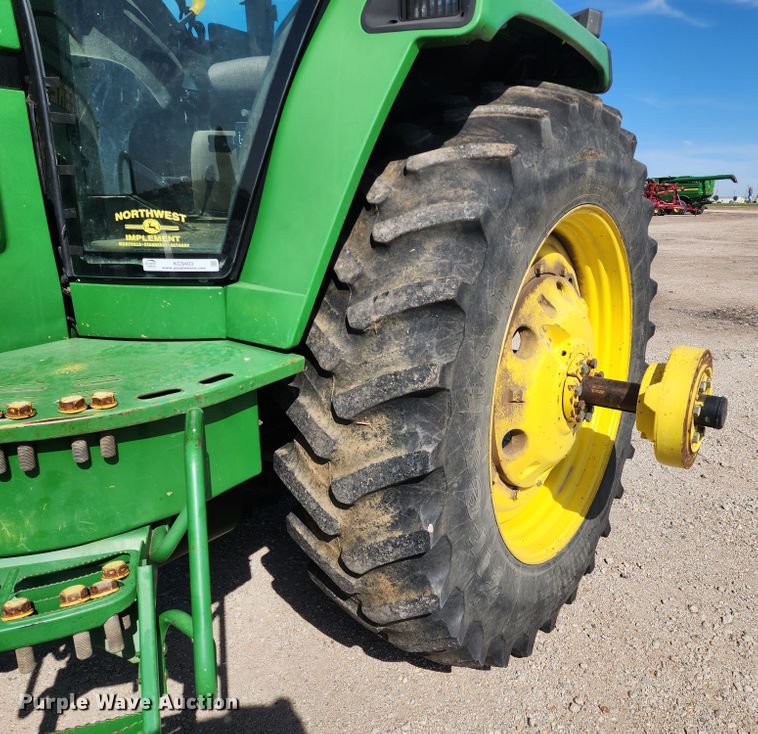 image for item KC9403 1993 John Deere 4960  MFWD tractor