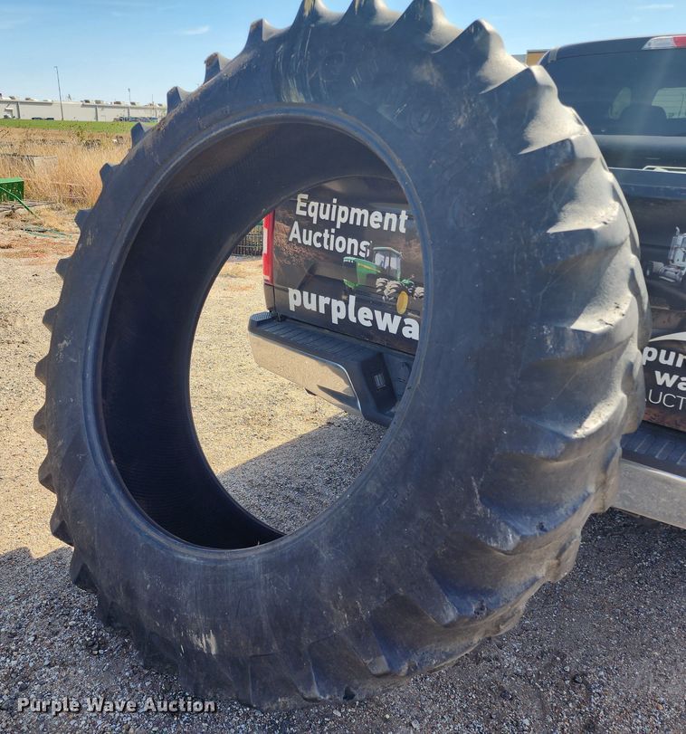 image for item KC9403 1993 John Deere 4960  MFWD tractor