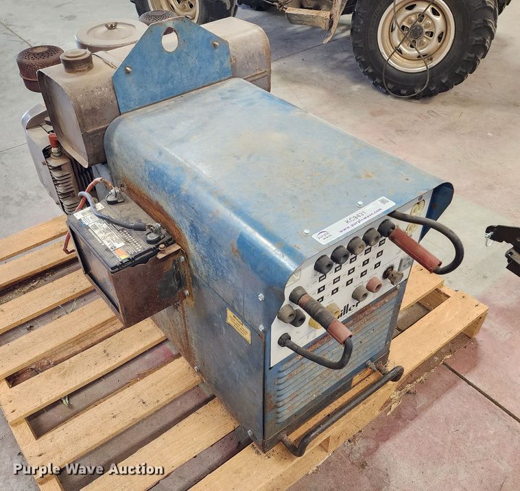 image for item KC9431 Miller AEAD-200LE  welder/generator