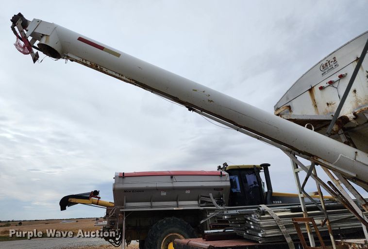 image for item KH9188 1995 Freightliner FLD  fertilizer delivery truck