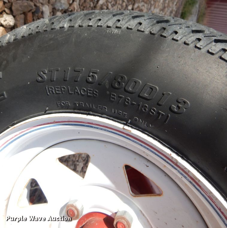 image for item KU9640 H&S V-12  hay rake