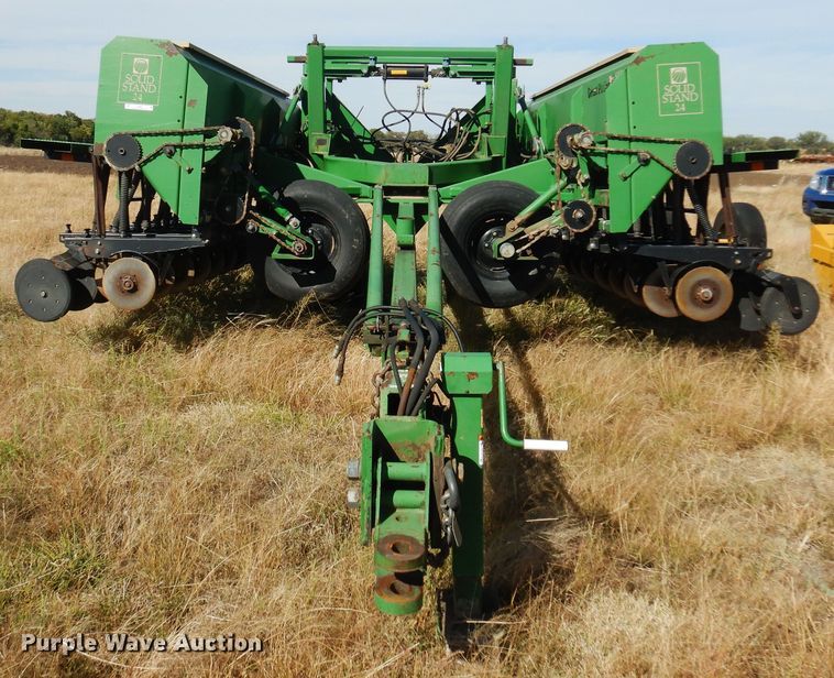 image for item KU9641 Great Plains 2SF24-387595  grain drill