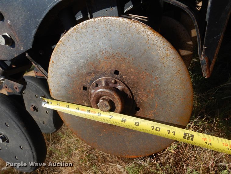 image for item KU9641 Great Plains 2SF24-387595  grain drill