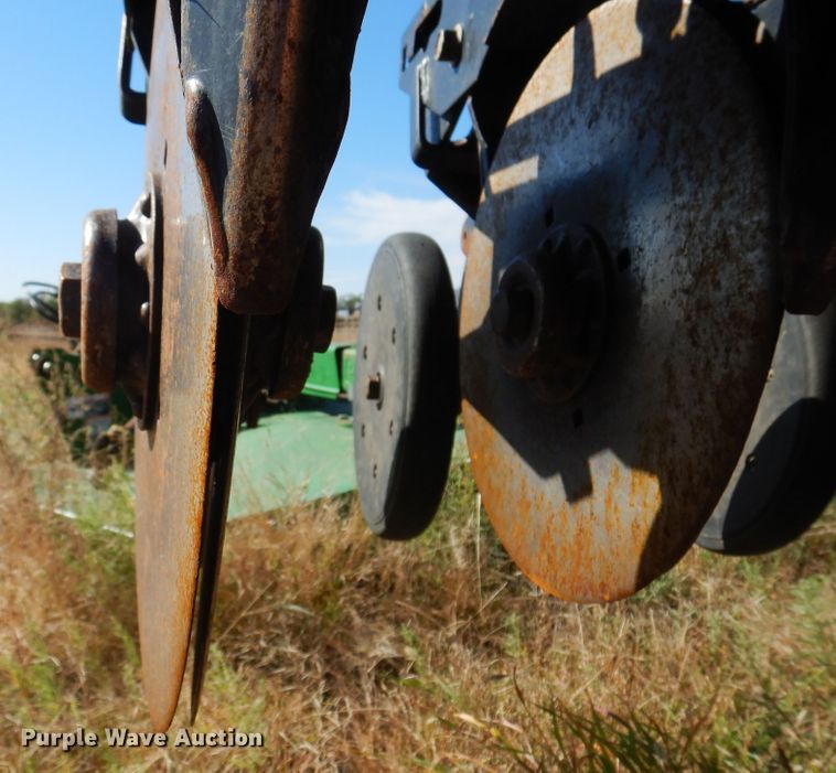 image for item KU9641 Great Plains 2SF24-387595  grain drill