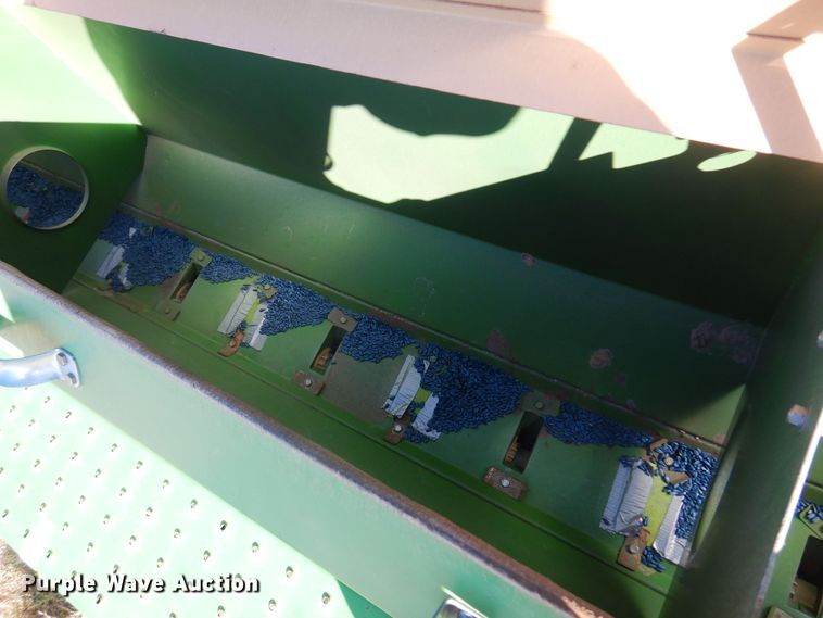 image for item KU9641 Great Plains 2SF24-387595  grain drill