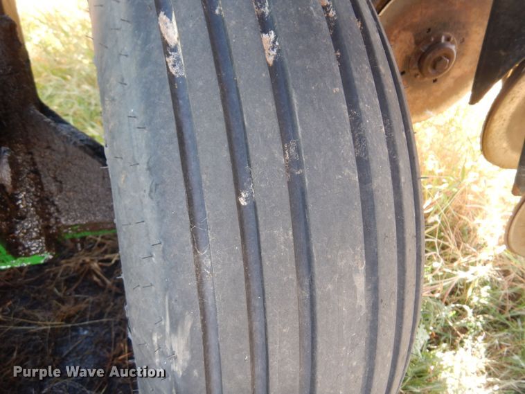 image for item KU9641 Great Plains 2SF24-387595  grain drill