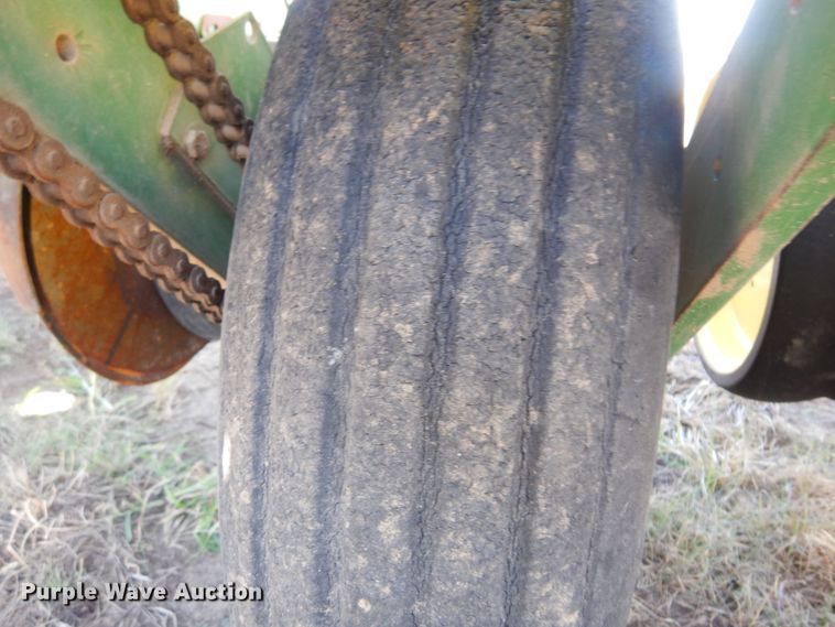 image for item KU9644 John Deere 7200 Max Emerge 2  planter