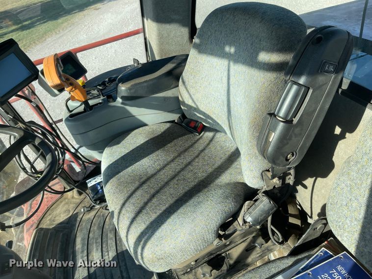 image for item LF9278 2008 New Holland H8060  windrower