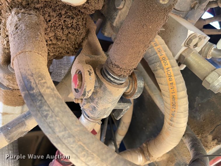 image for item LF9278 2008 New Holland H8060  windrower