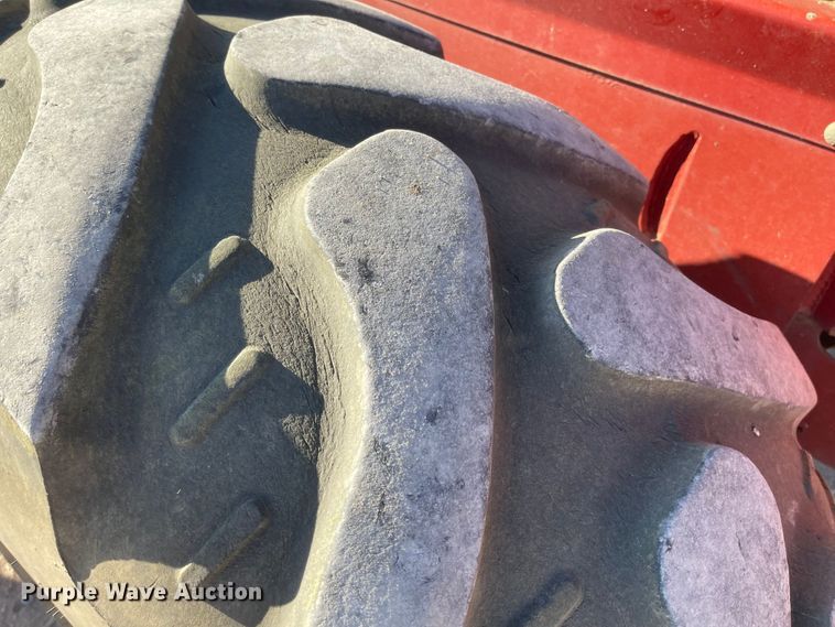 image for item LF9278 2008 New Holland H8060  windrower