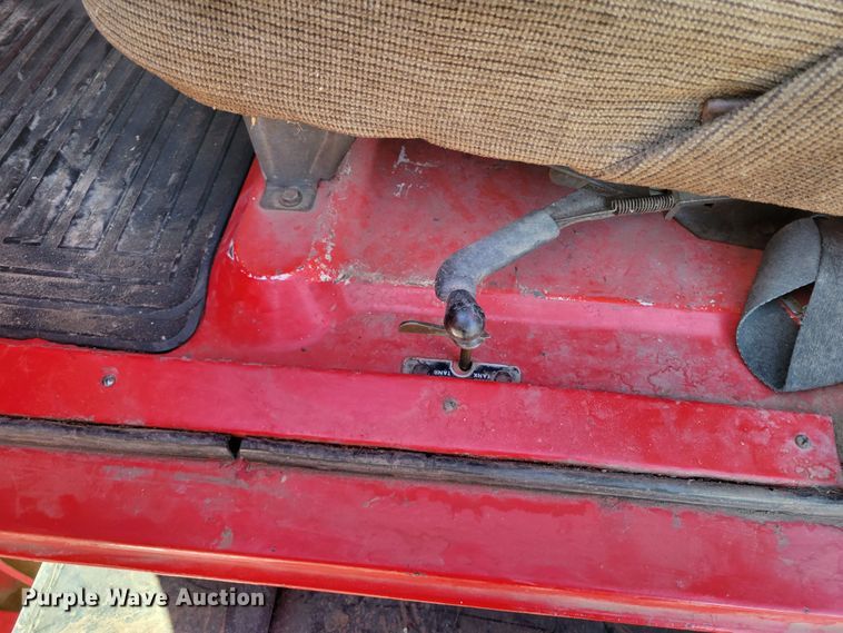 image for item LG9300 1974 Chevrolet C65  grain truck