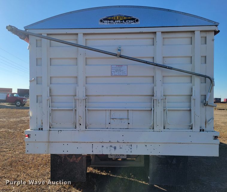 image for item LG9300 1974 Chevrolet C65  grain truck