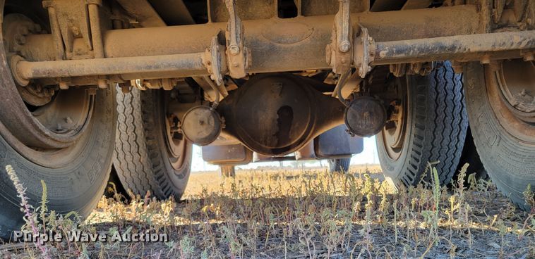 image for item LG9300 1974 Chevrolet C65  grain truck