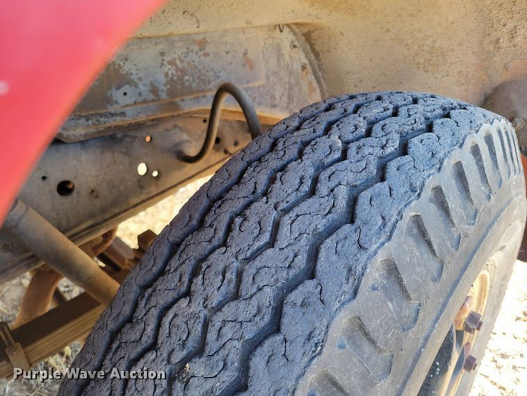 image for item LG9300 1974 Chevrolet C65  grain truck