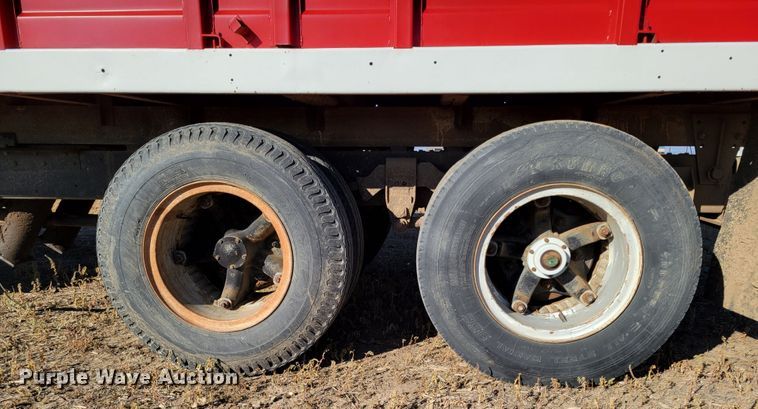 image for item LG9300 1974 Chevrolet C65  grain truck