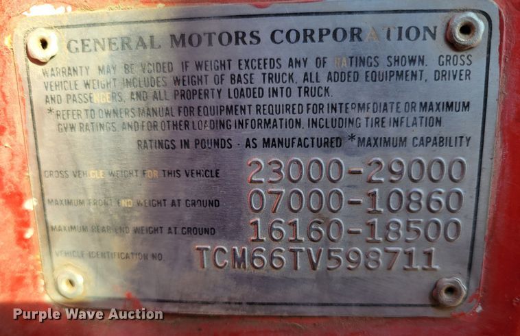 image for item LG9300 1974 Chevrolet C65  grain truck