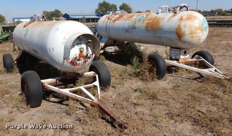 image for item LG9301 (2) anhydrous tanks