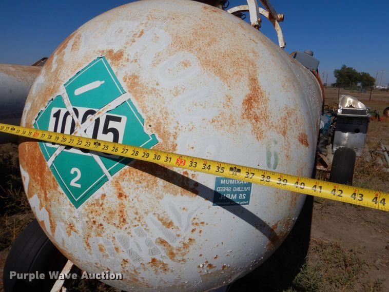 image for item LG9301 (2) anhydrous tanks