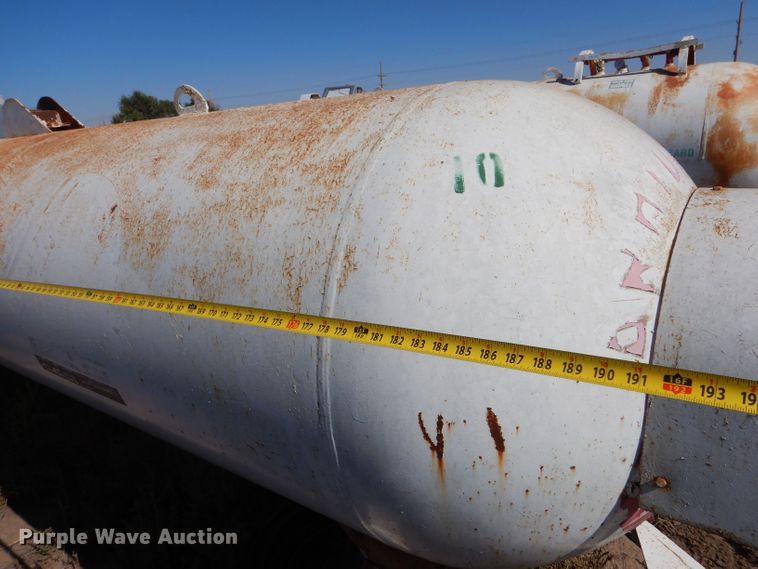 image for item LG9301 (2) anhydrous tanks
