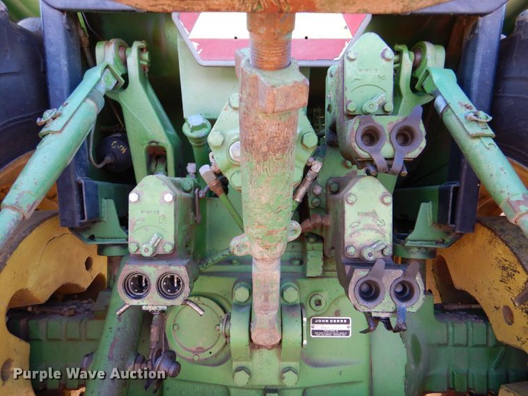 image for item LG9302 1980 John Deere 4640  tractor